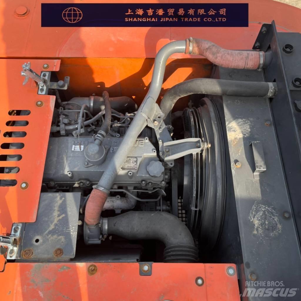 Hitachi ZX 240 Pásová rýpadla