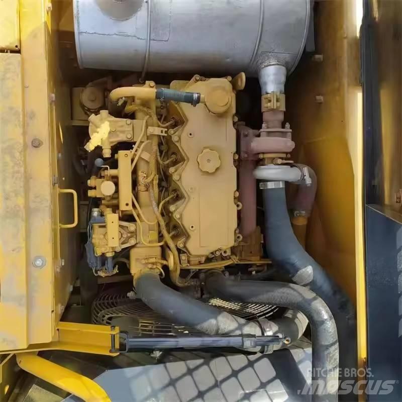 CAT 315 D Pásová rýpadla