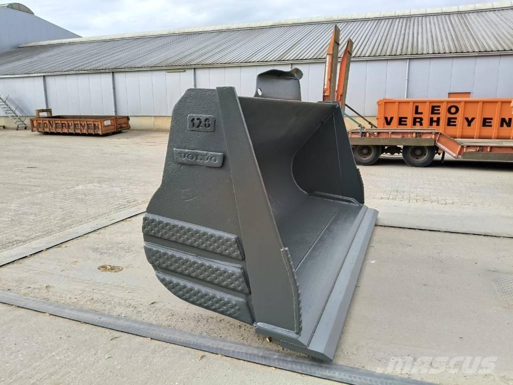 Volvo L 220 Lopaty