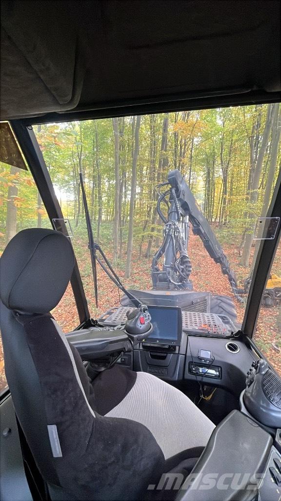 Ponsse Ergo 8W Harvestory