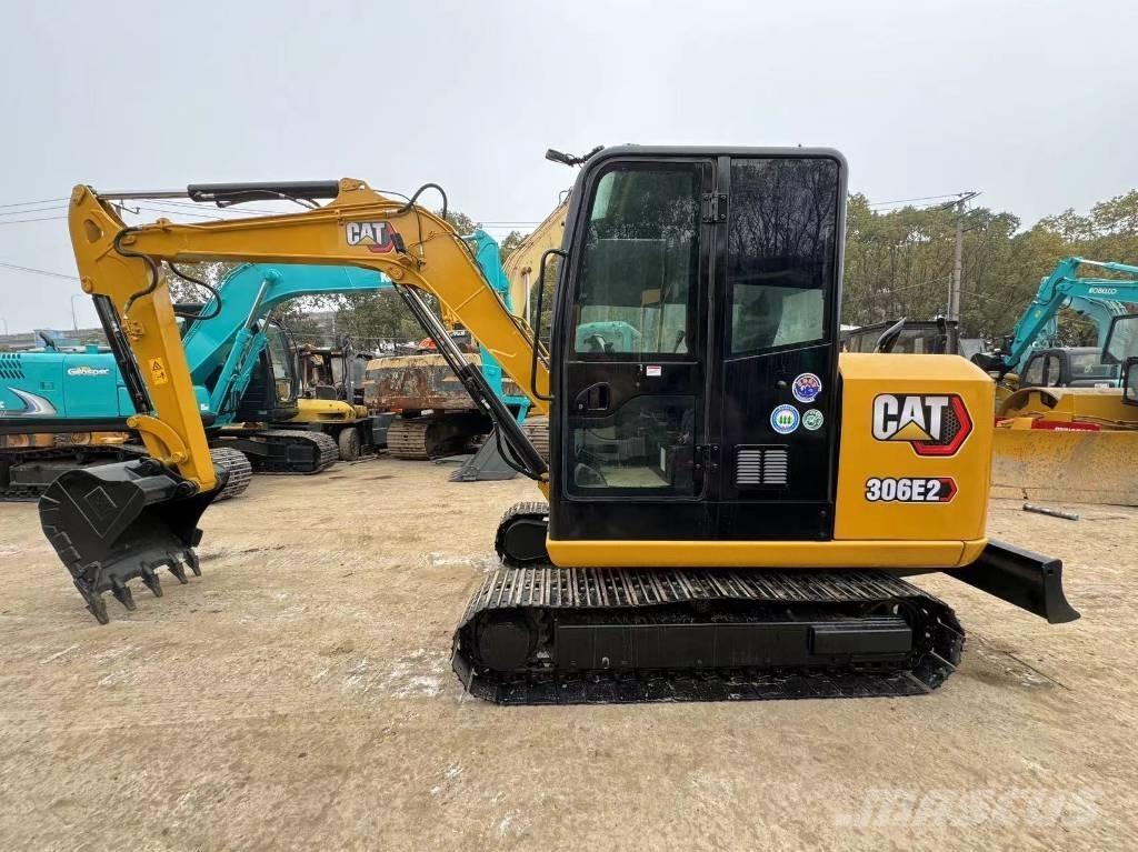 CAT 306E Mini rýpadla < 7t
