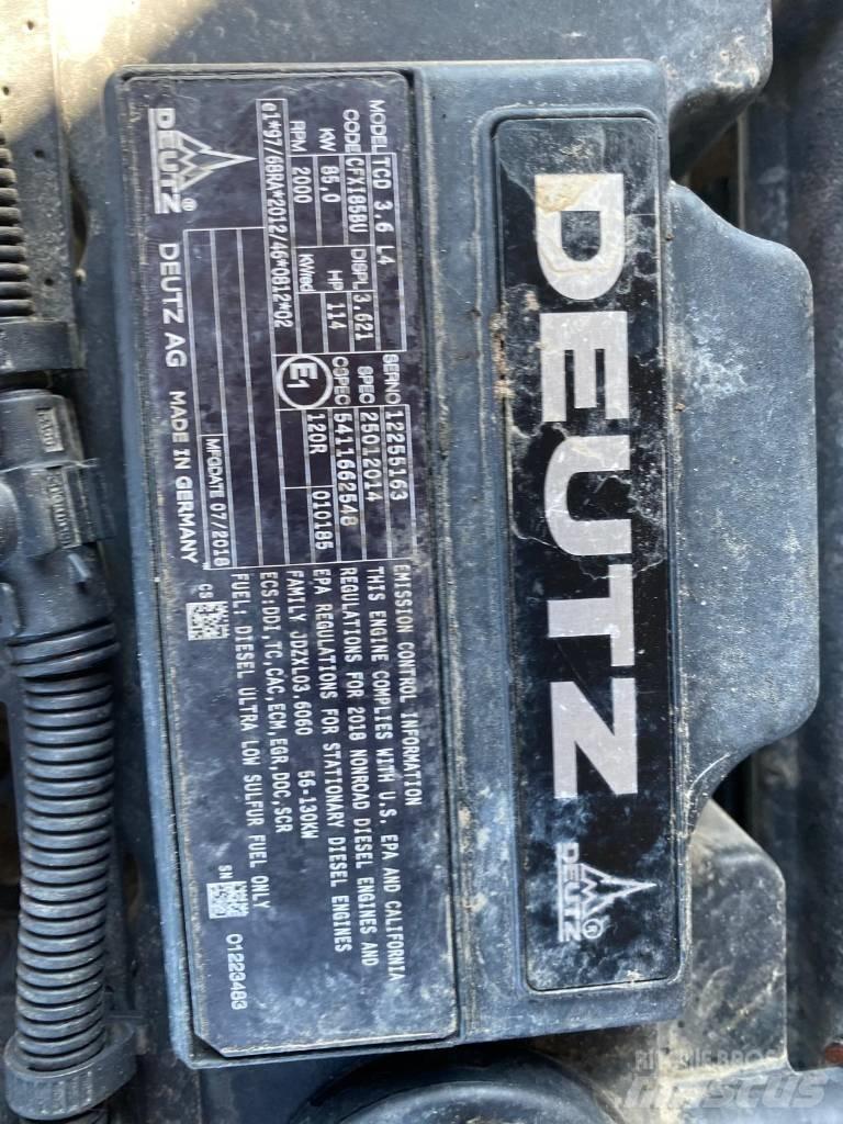 Yanmar SV 120 Pásová rýpadla