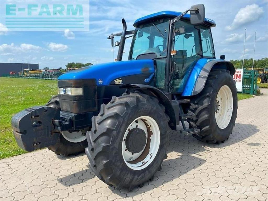 New Holland tm 155 Traktory