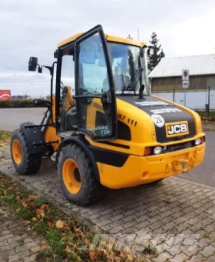 JCB 407 Kolové nakladače