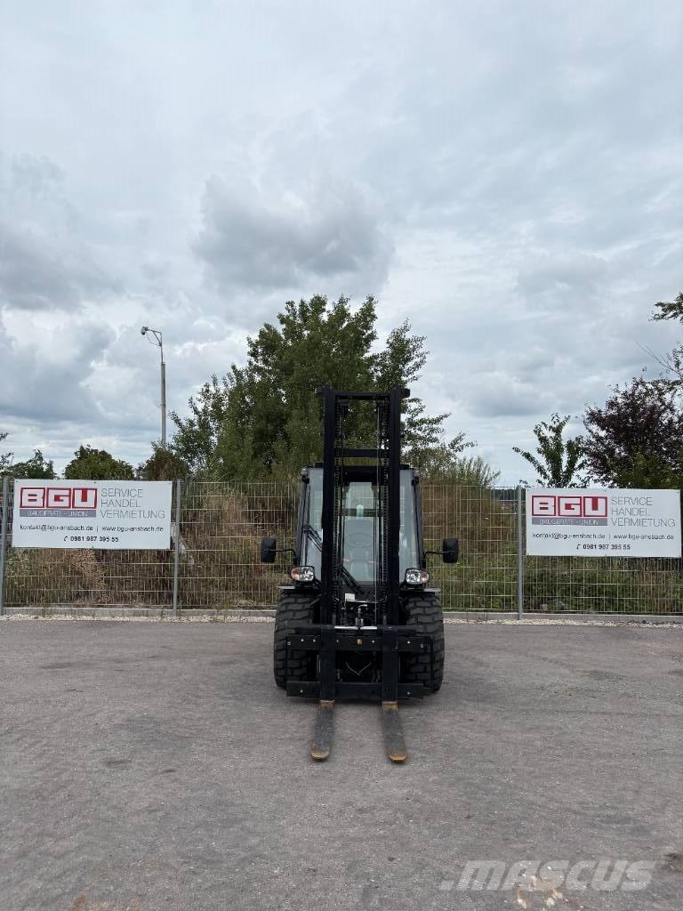Manitou MSI 35 Terénní vysokozdvižné vozíky