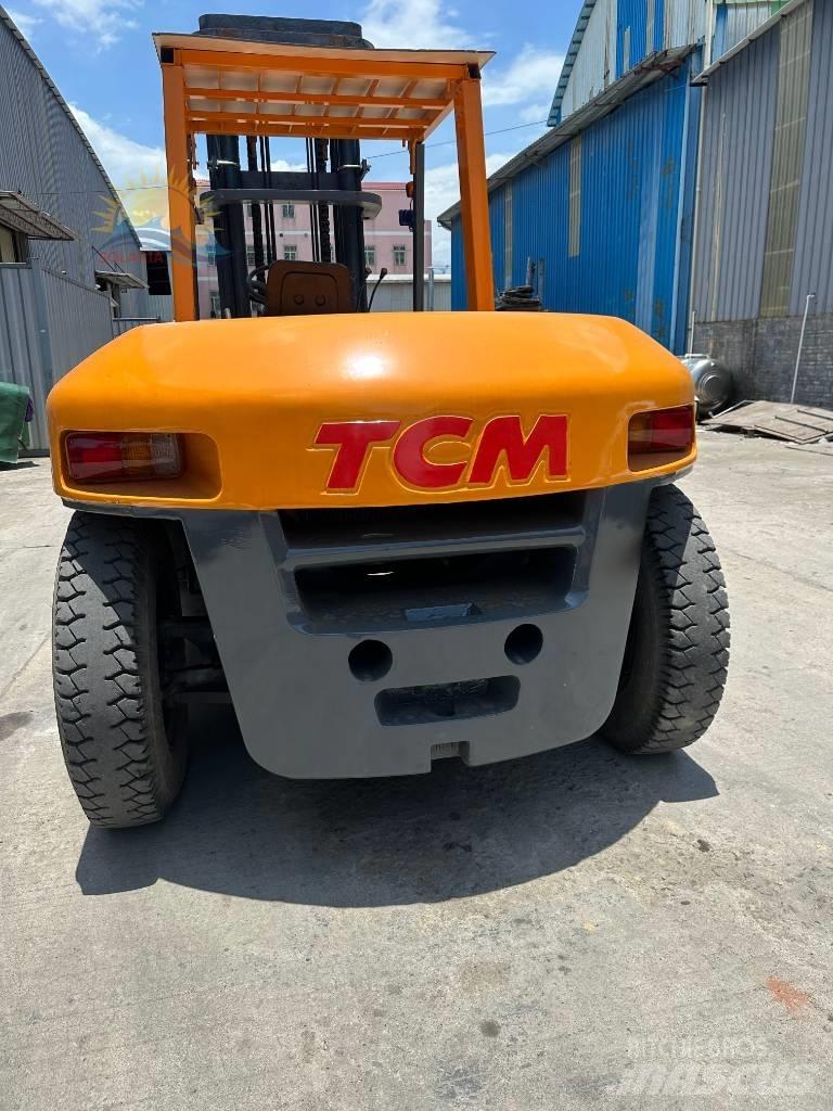 TCM FD 100 Dieselové vozíky