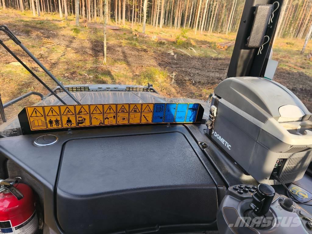 Ponsse Elk Vyvážecí traktory