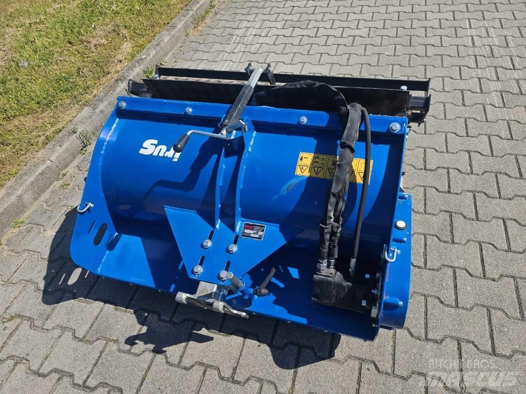 Irus Deltrak Robotické sekačky