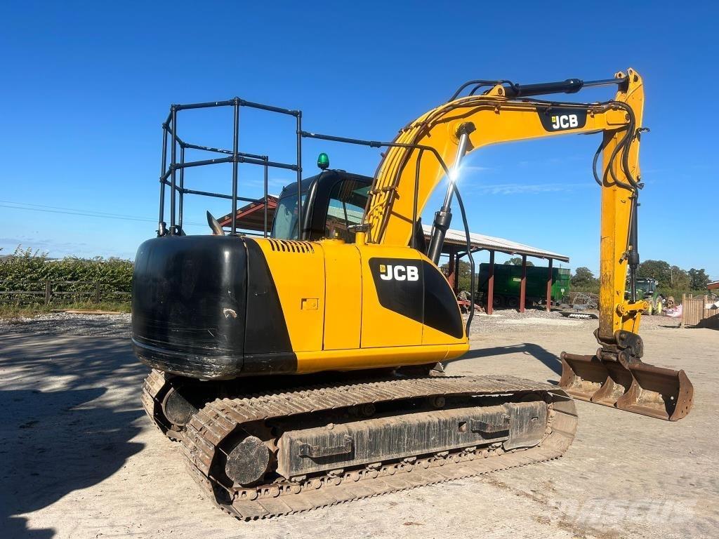JCB JS 130 LC Pásová rýpadla