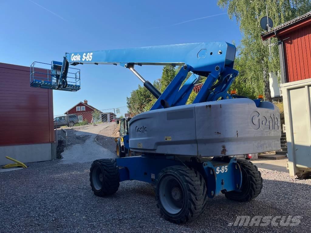 Genie S 85 Teleskopické plošiny