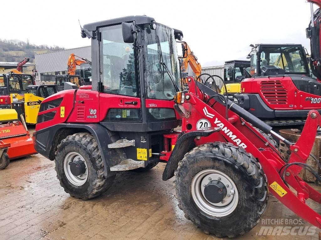 Yanmar V 80 Kolové nakladače