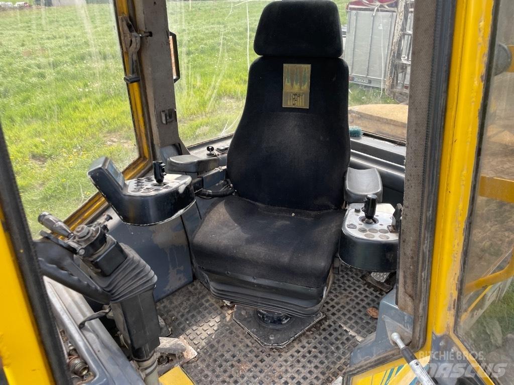 HSM 208 F Vyvážecí traktory