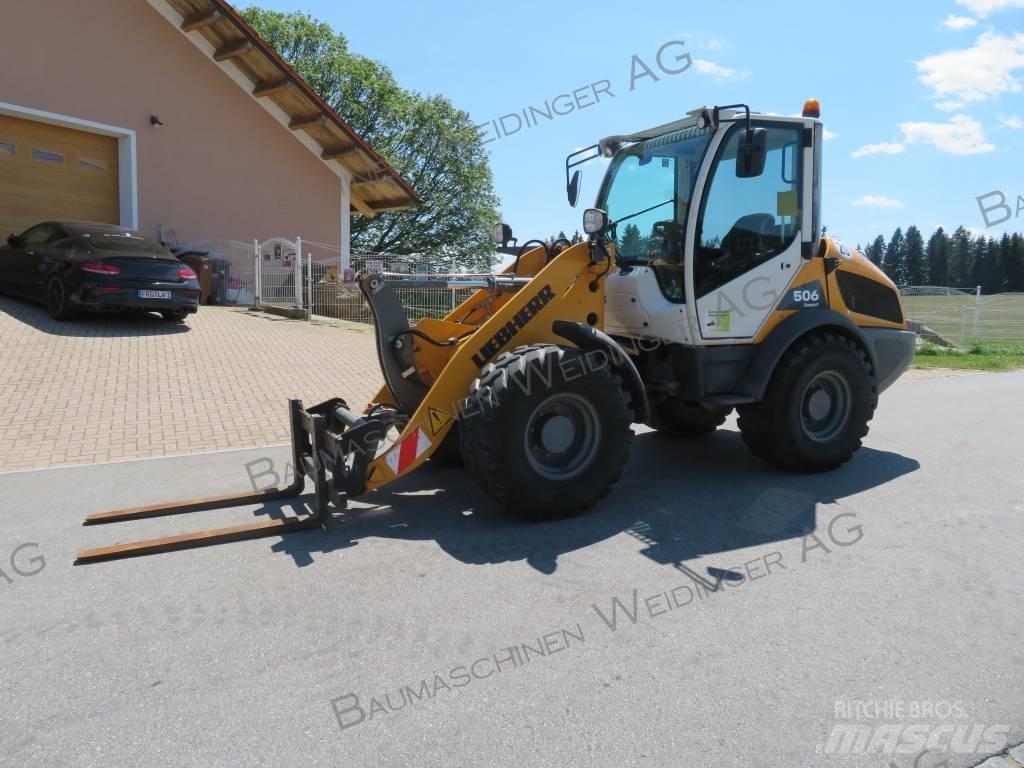 Liebherr L 506 Kolové nakladače
