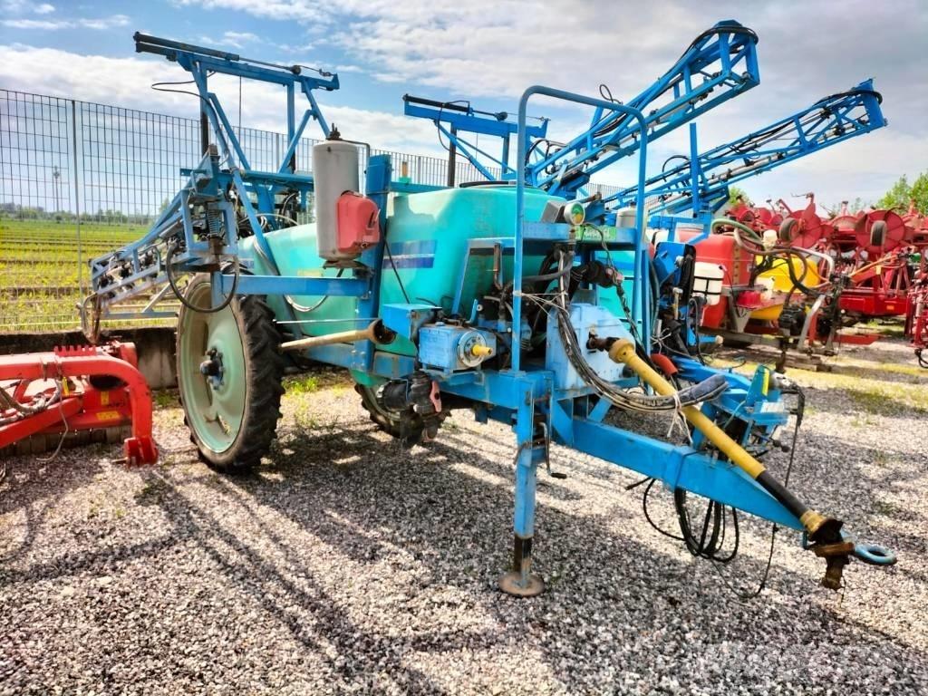 Berthoud ALBA V 2200 Aplikátory tekutých hnojiv
