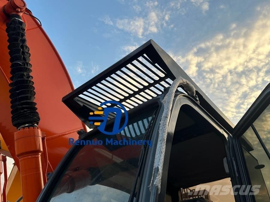 Hitachi ZX 240 Pásová rýpadla