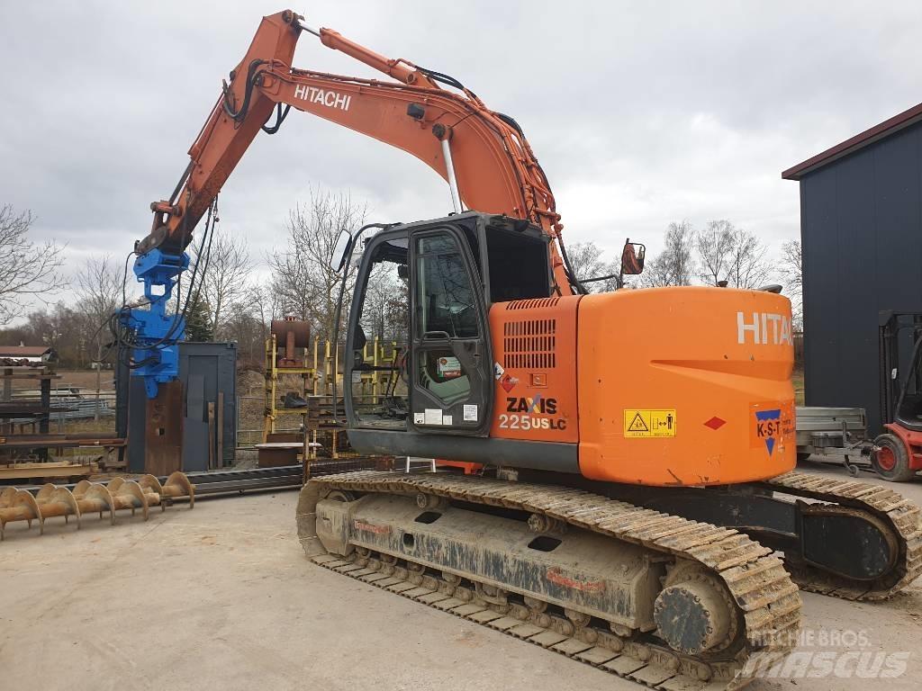  ICE Hitachi 328 B Pilířové jeřáby