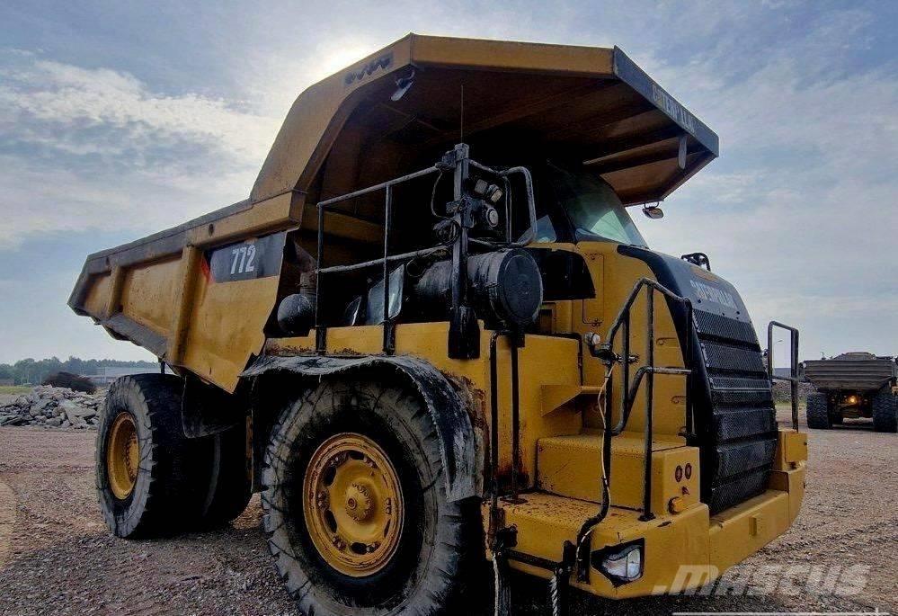 CAT 772 Pevné dempry
