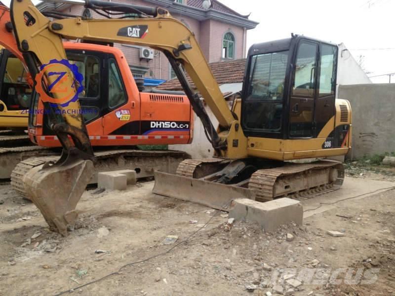 CAT 306 Mini rýpadla < 7t