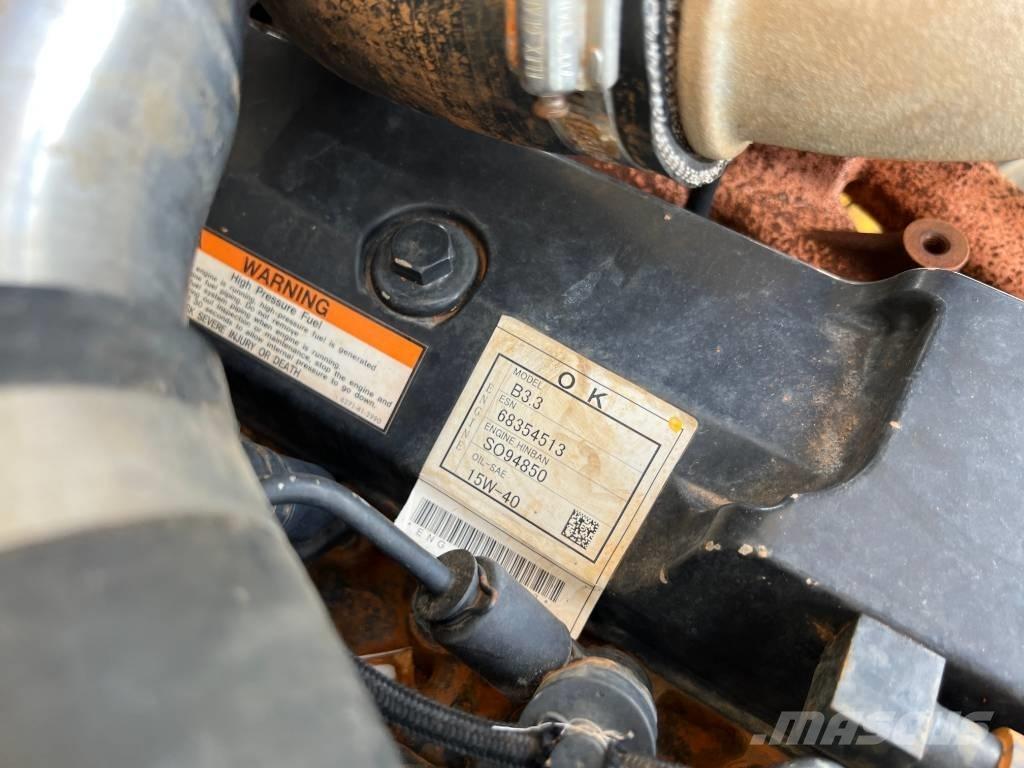 Dynapac CP224 Pneumatikové válce