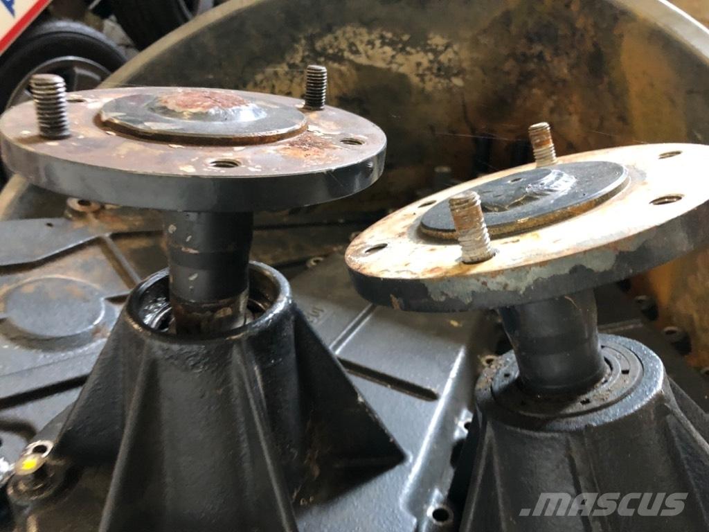 Iseki SXG 19 Samojízdné sekačky