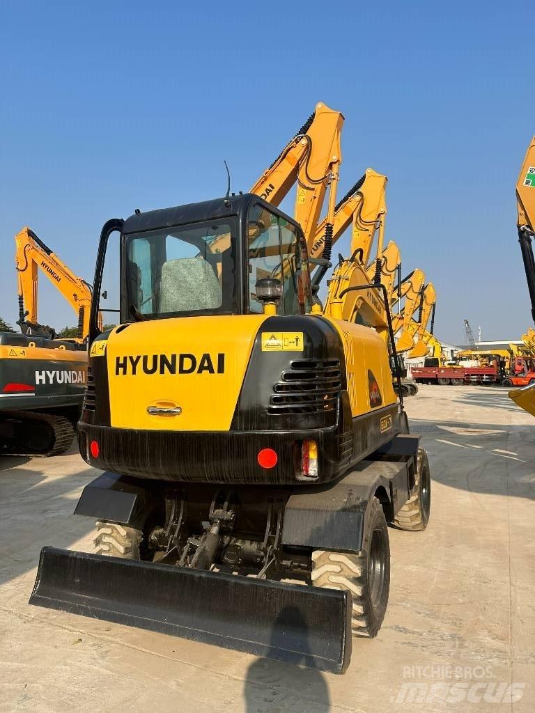 Hyundai Hyundai60W-7 Kolová rýpadla