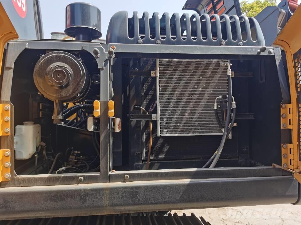 Volvo EC 220 Pásová rýpadla