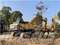 Hyundai R385 Pásová rýpadla