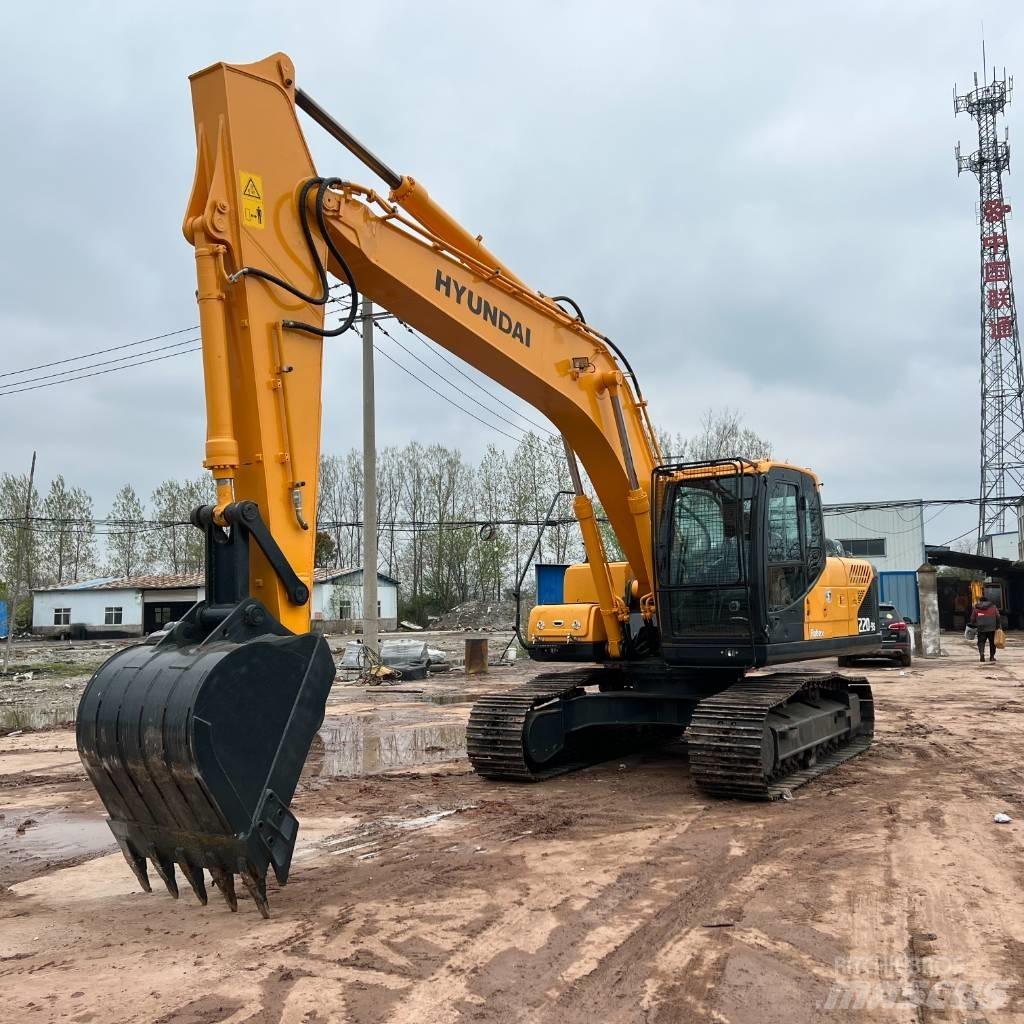 Hyundai R220LC-9 Pásová rýpadla