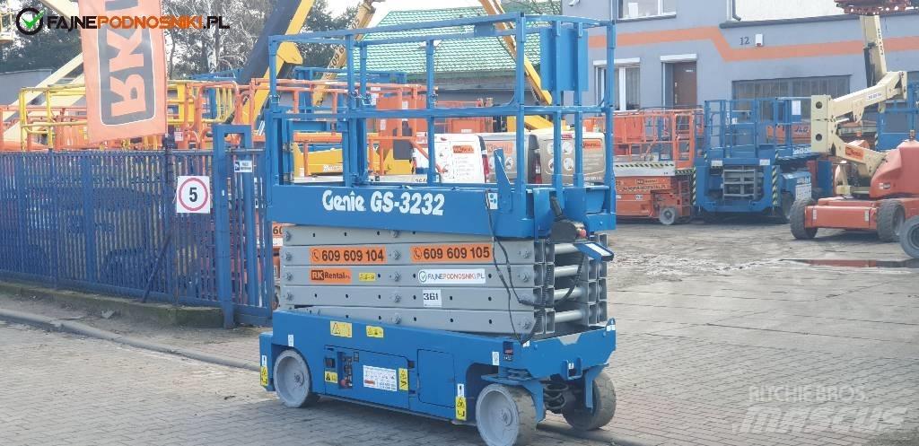 Genie GS 3232 Nůžková zvedací plošina