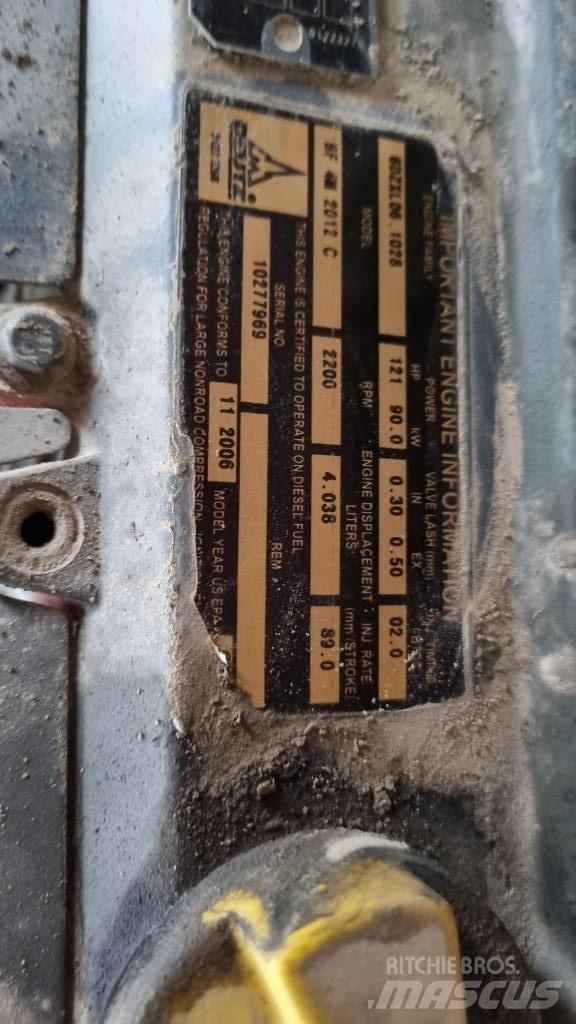 Dynapac CA302D, Vält Tahačové válce