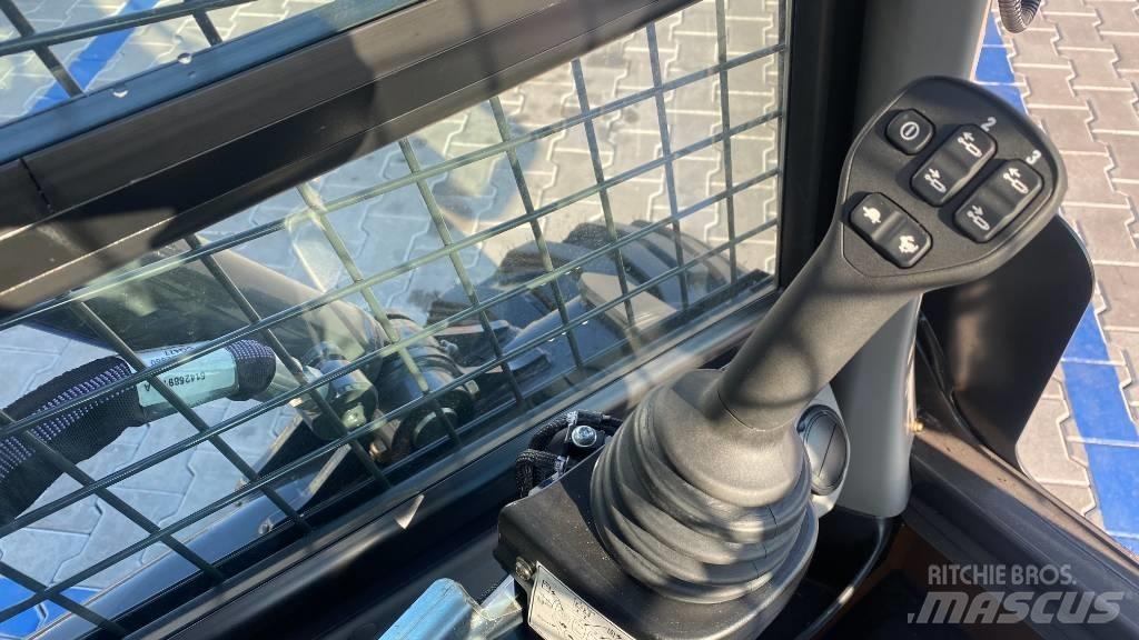 CASE SV 185 B Smykem řízené nakladače