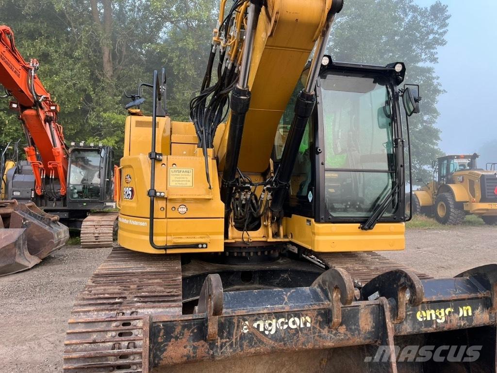 CAT 325 Pásová rýpadla