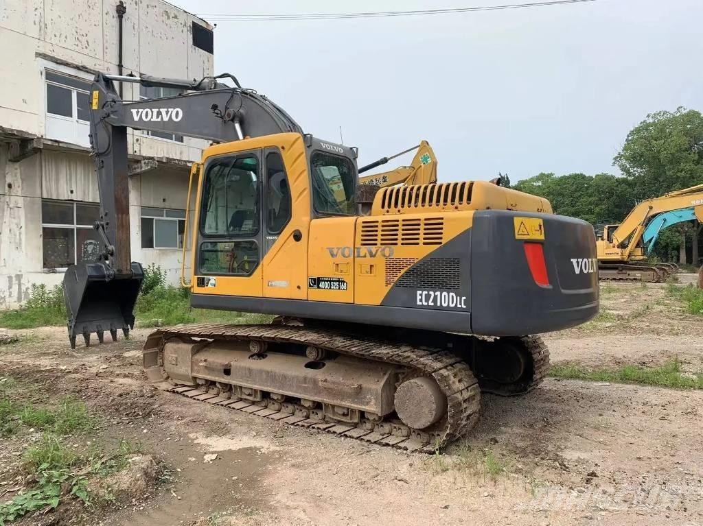 Volvo EC210 Pásová rýpadla