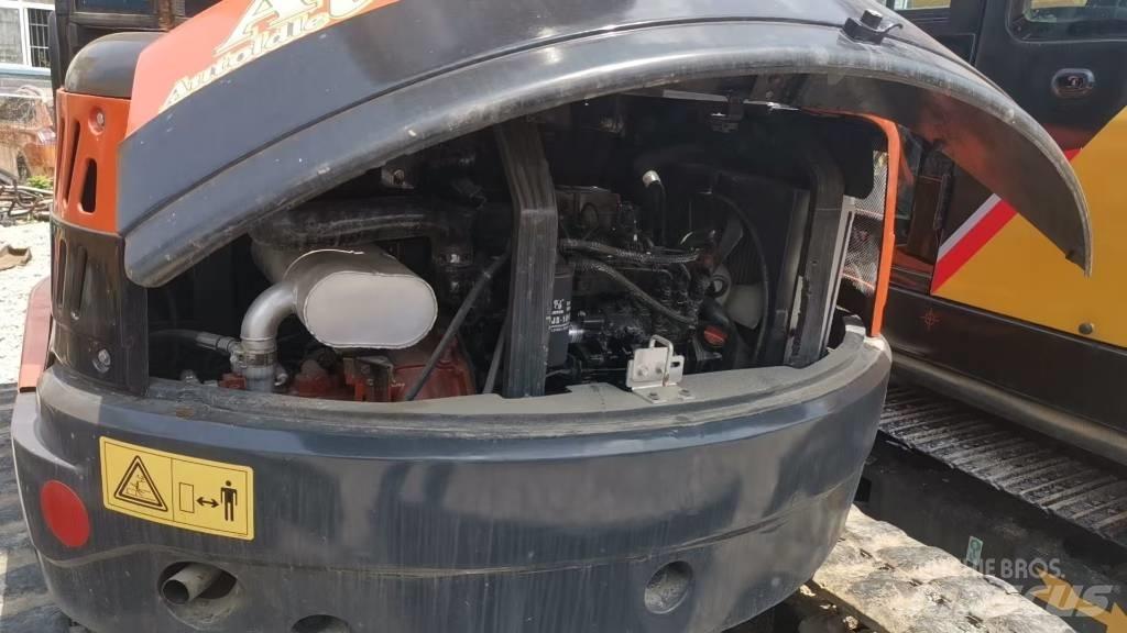 Kubota KX155 Pásová rýpadla