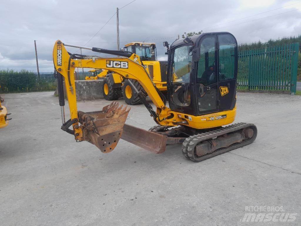 JCB 8025 Mini rýpadla < 7t