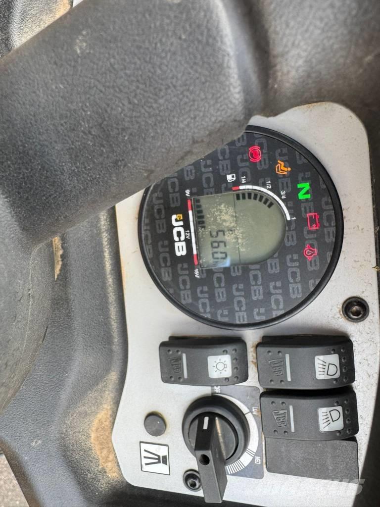 JCB CT 260-120 Půdní kompaktory