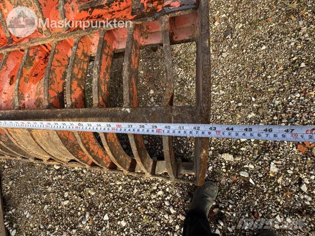 NPK DC-25 Klešťové drapáky