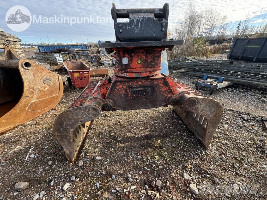 NPK DC-25 Klešťové drapáky