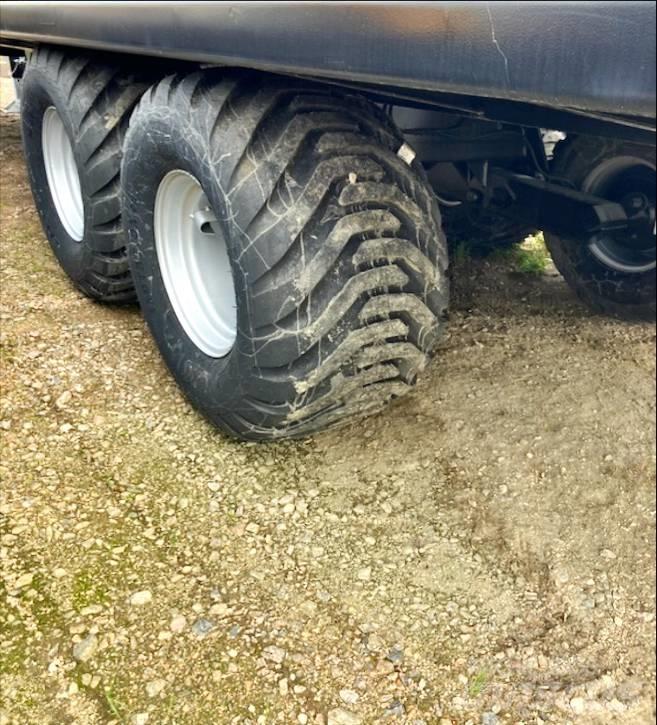 Palmse Trailer B3800 Balíkové přívěsy
