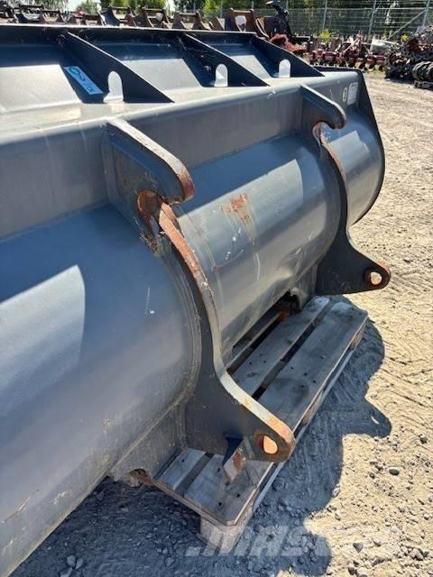  Leonardi Skopa Lopaty