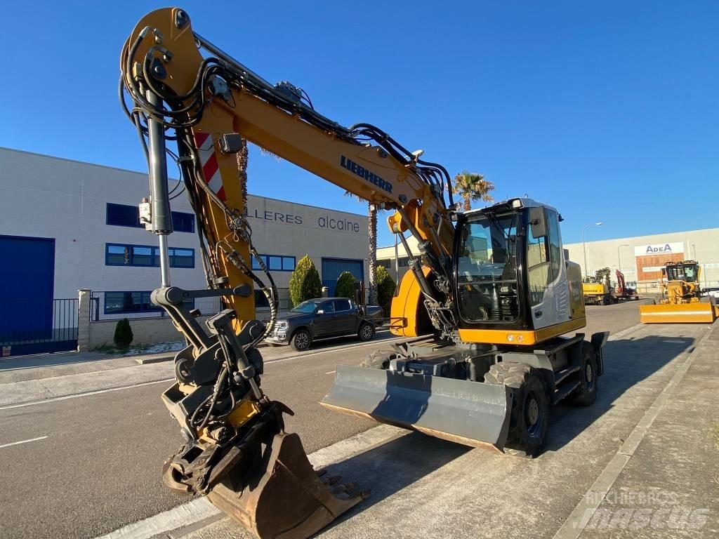 Liebherr A 914 Kolová rýpadla