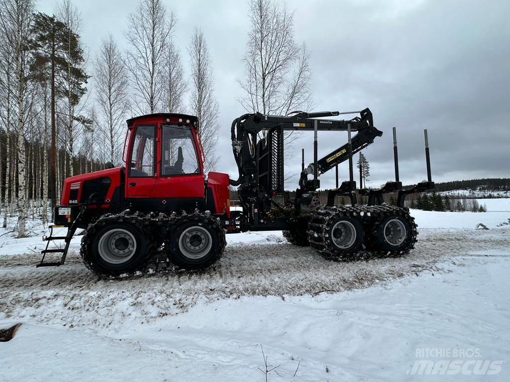 Komatsu 845 Vyvážecí traktory