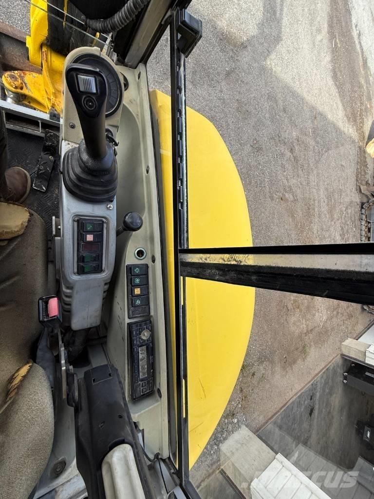 Wacker Neuson 38 Z3 Mini rýpadla < 7t