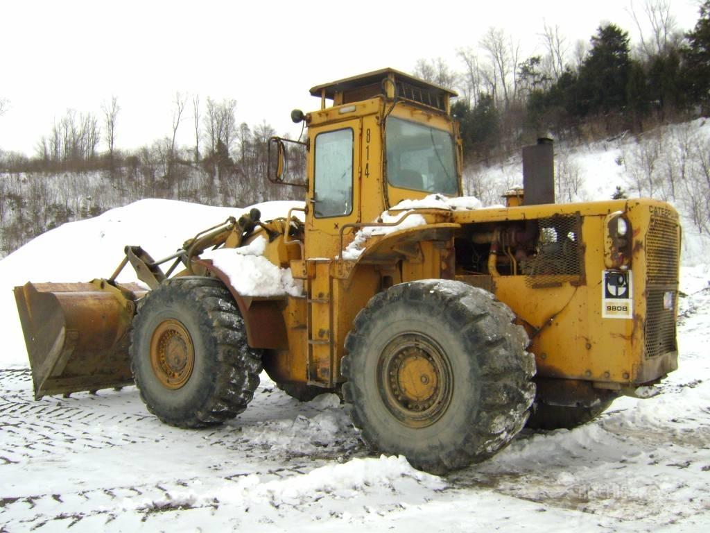 CAT 980B Kolové nakladače
