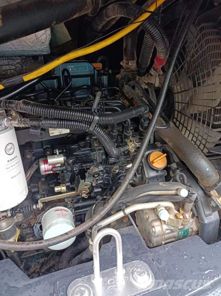 Hitachi ZX 55 U-5 A Mini rýpadla < 7t