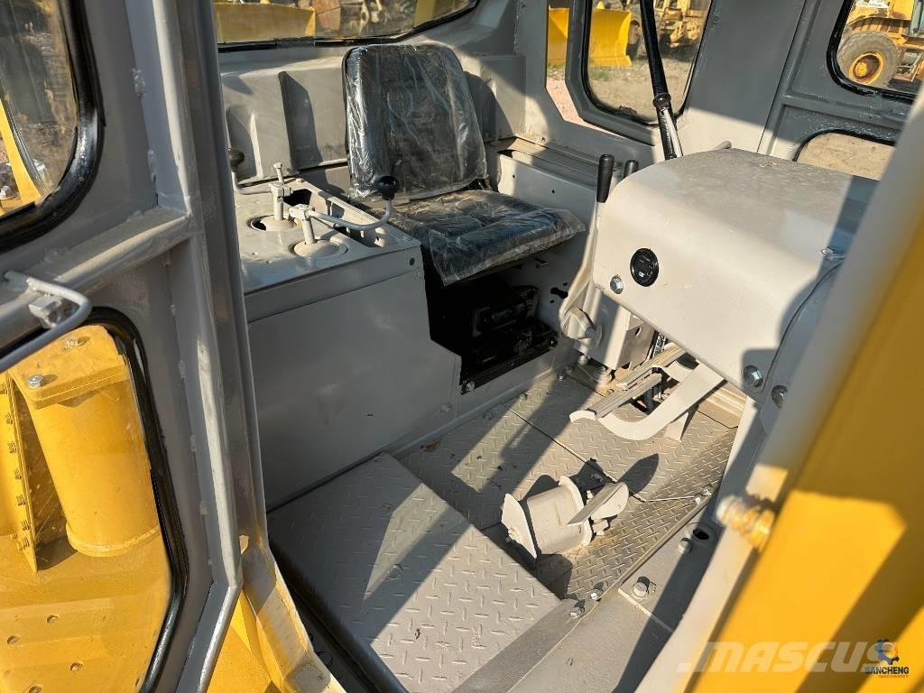 CAT D7G Pásové dozery