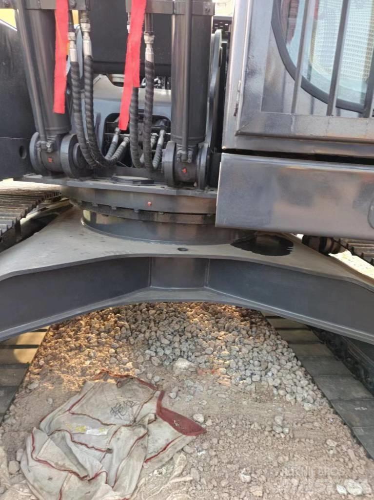 Volvo EC 140 Pásová rýpadla