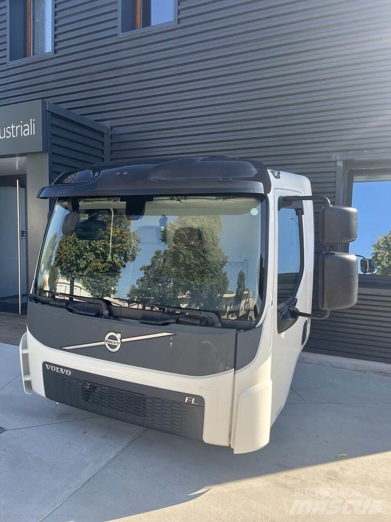 Volvo Day Cab Kabiny a interiér
