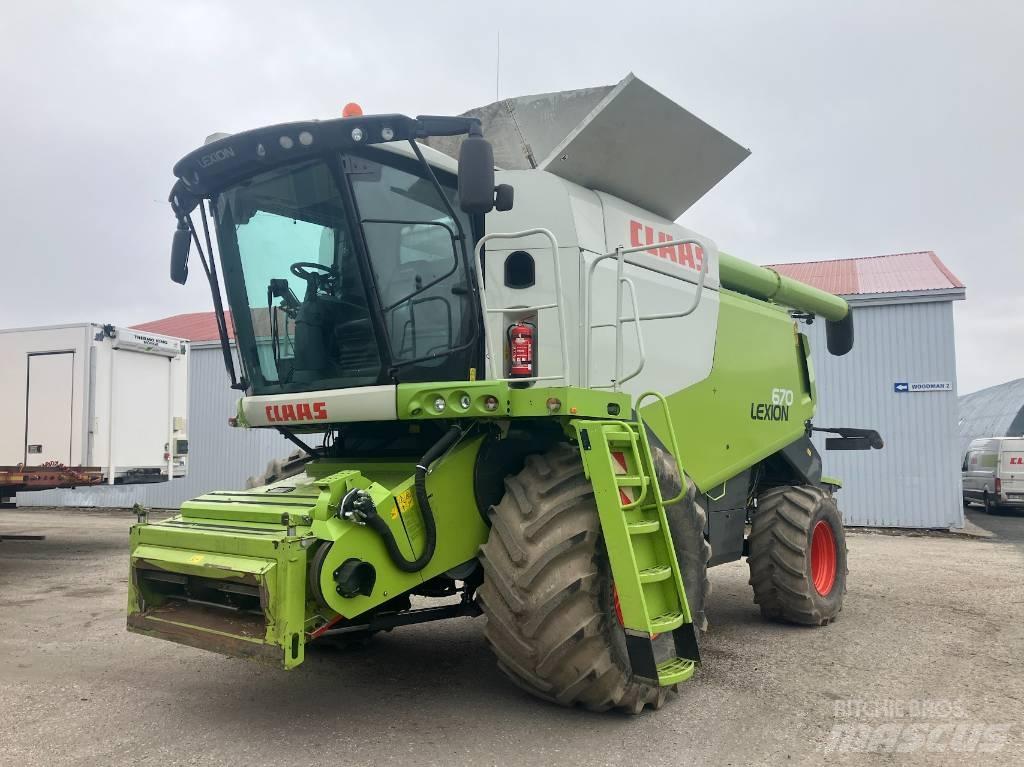 CLAAS Lexion 670 Sklízecí mlátičky