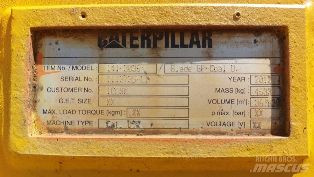 CAT D9T Pásové dozery
